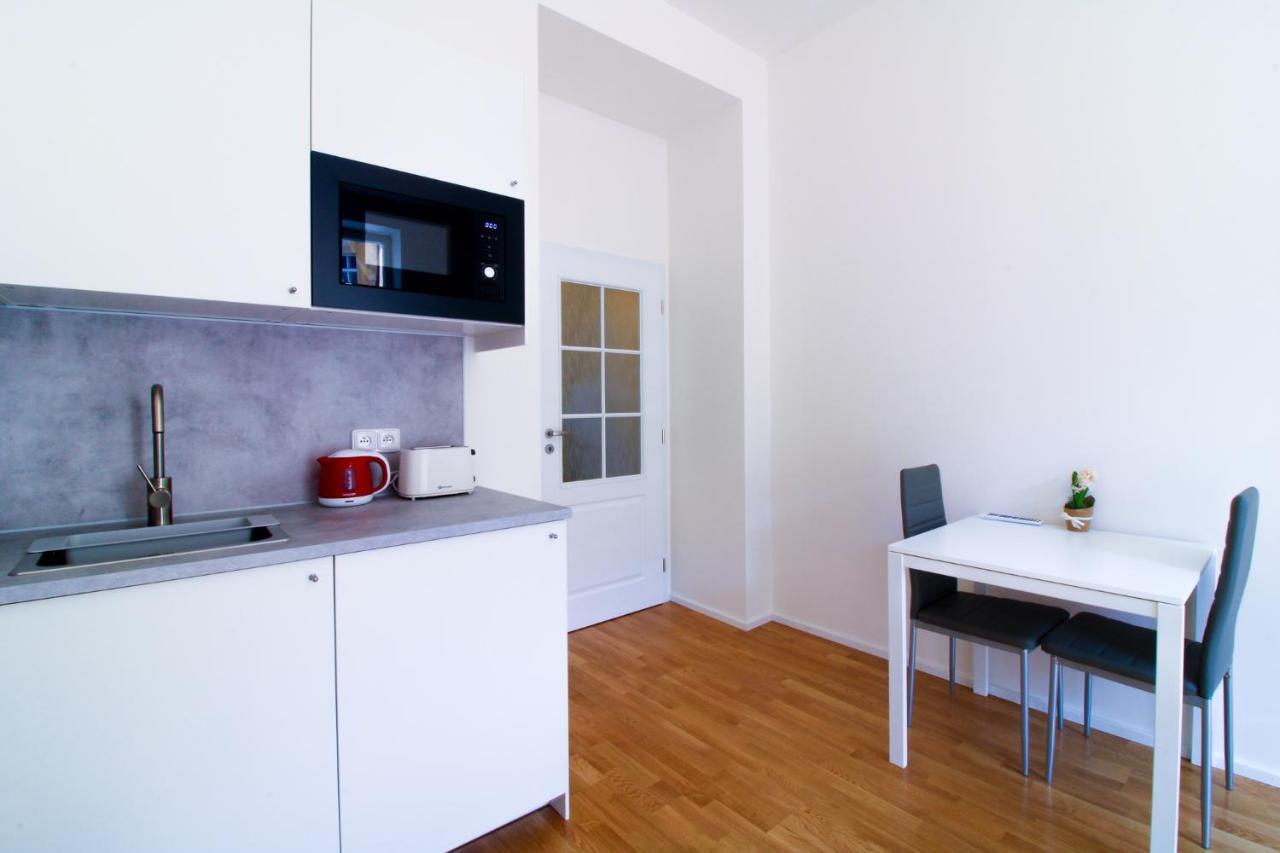 Bouquet Apartment